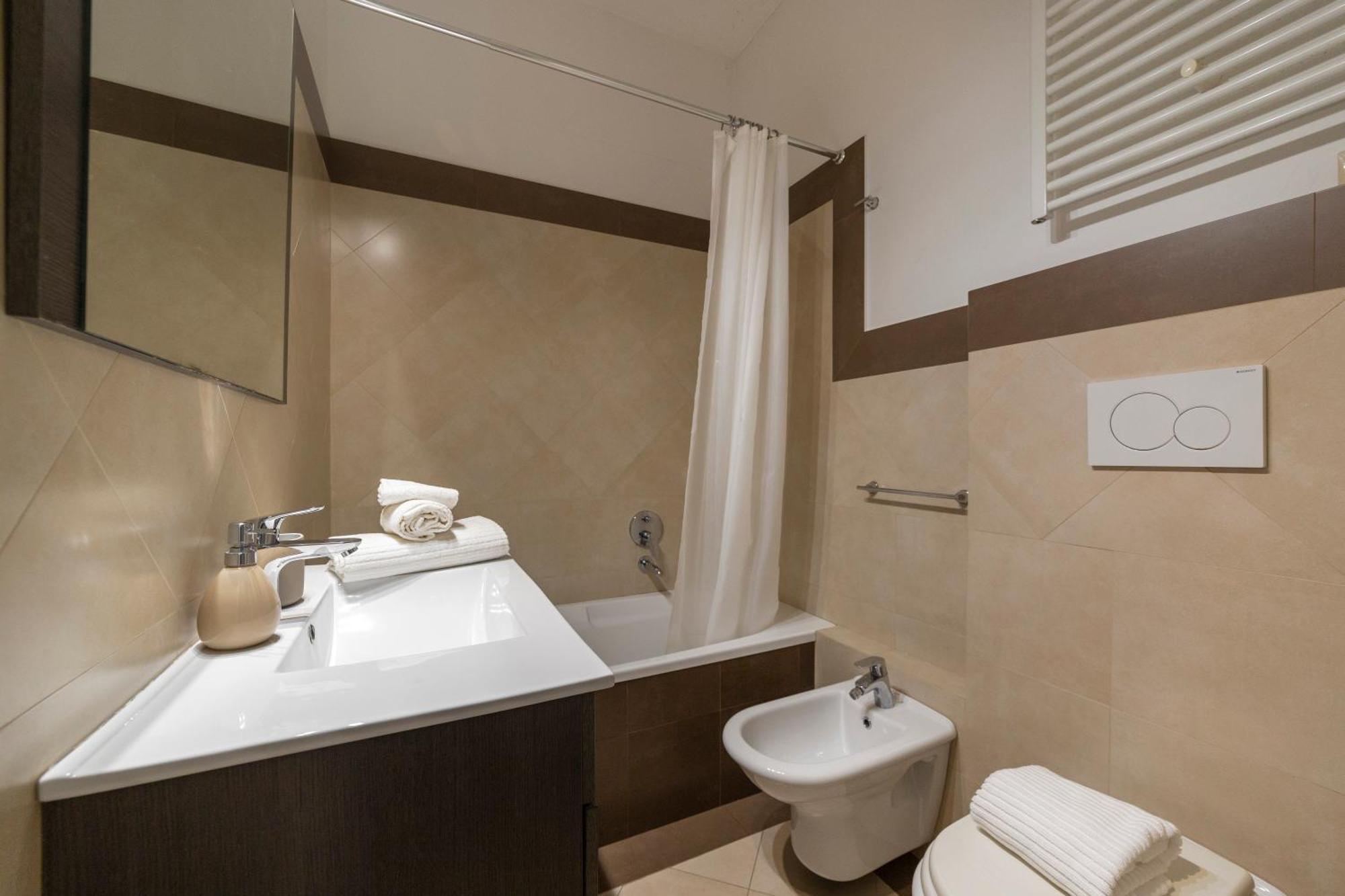 Porta Romana Comfy Apartment Milaan Buitenkant foto