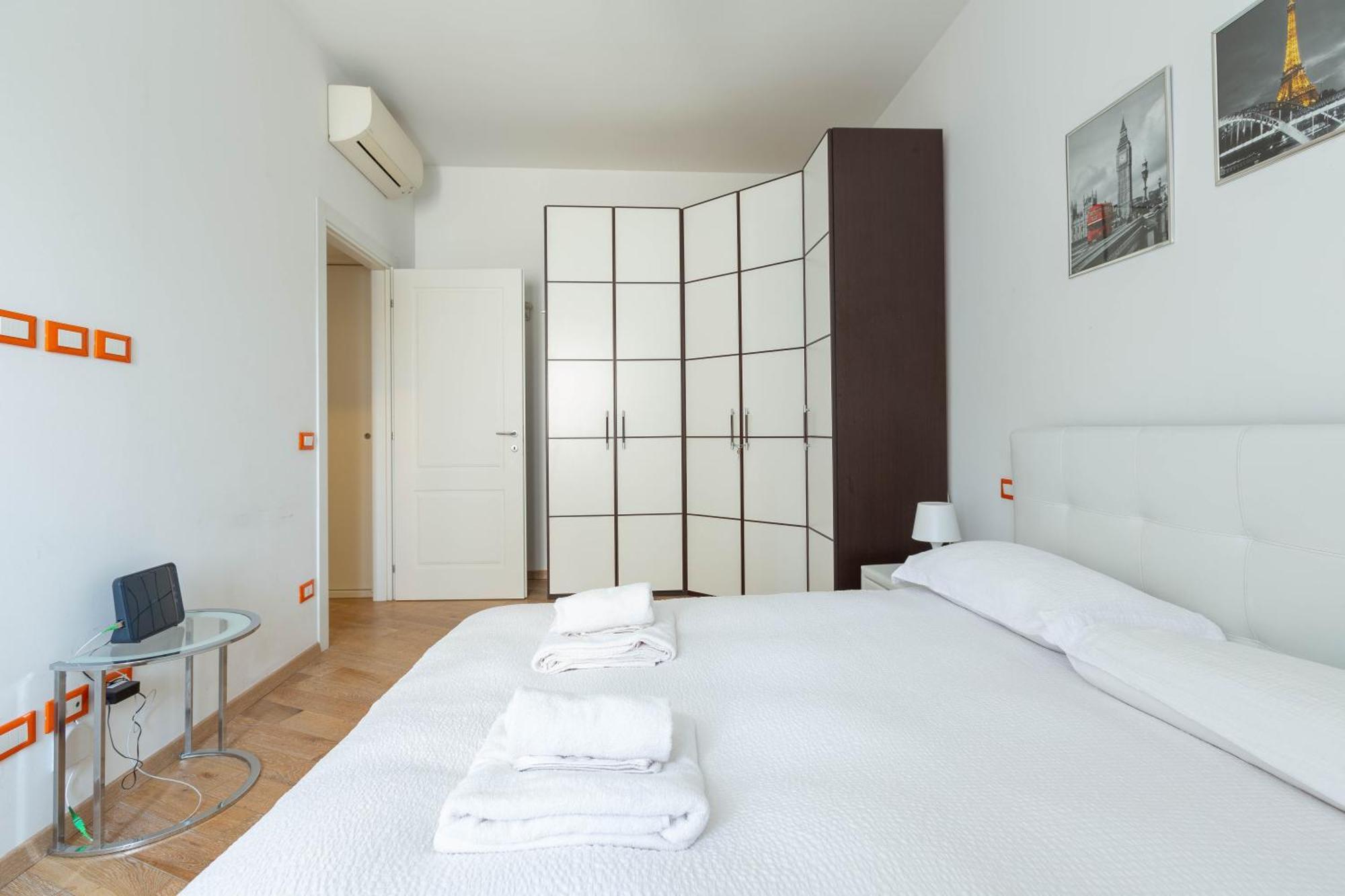 Porta Romana Comfy Apartment Milaan Buitenkant foto